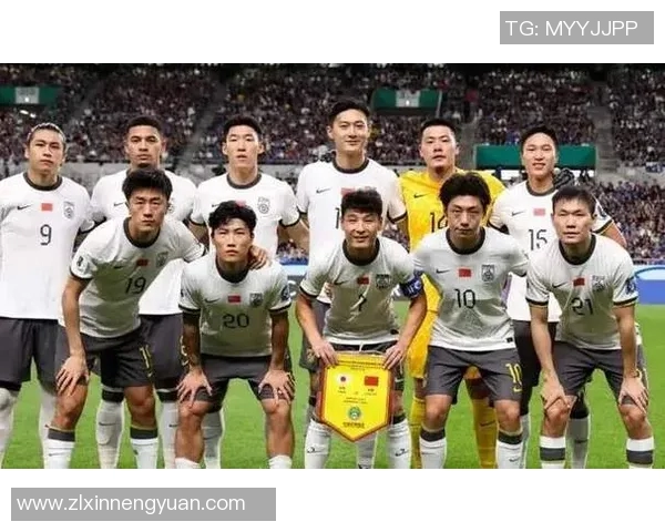 深圳足球队在邀请赛中以95分稳居积分榜首位展现强劲实力